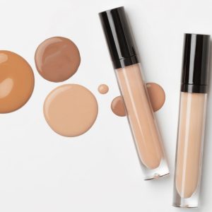 long-lasting creaseless concealer