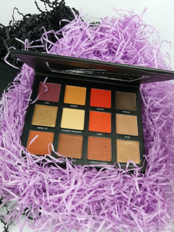Pressed powder eyeshadows