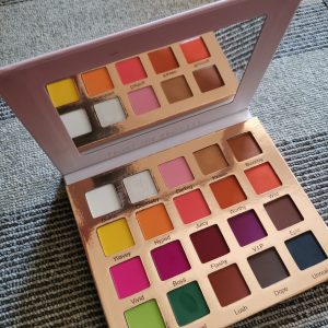 matte eyeshadow palette